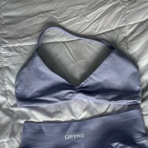 DFYNE sports bra